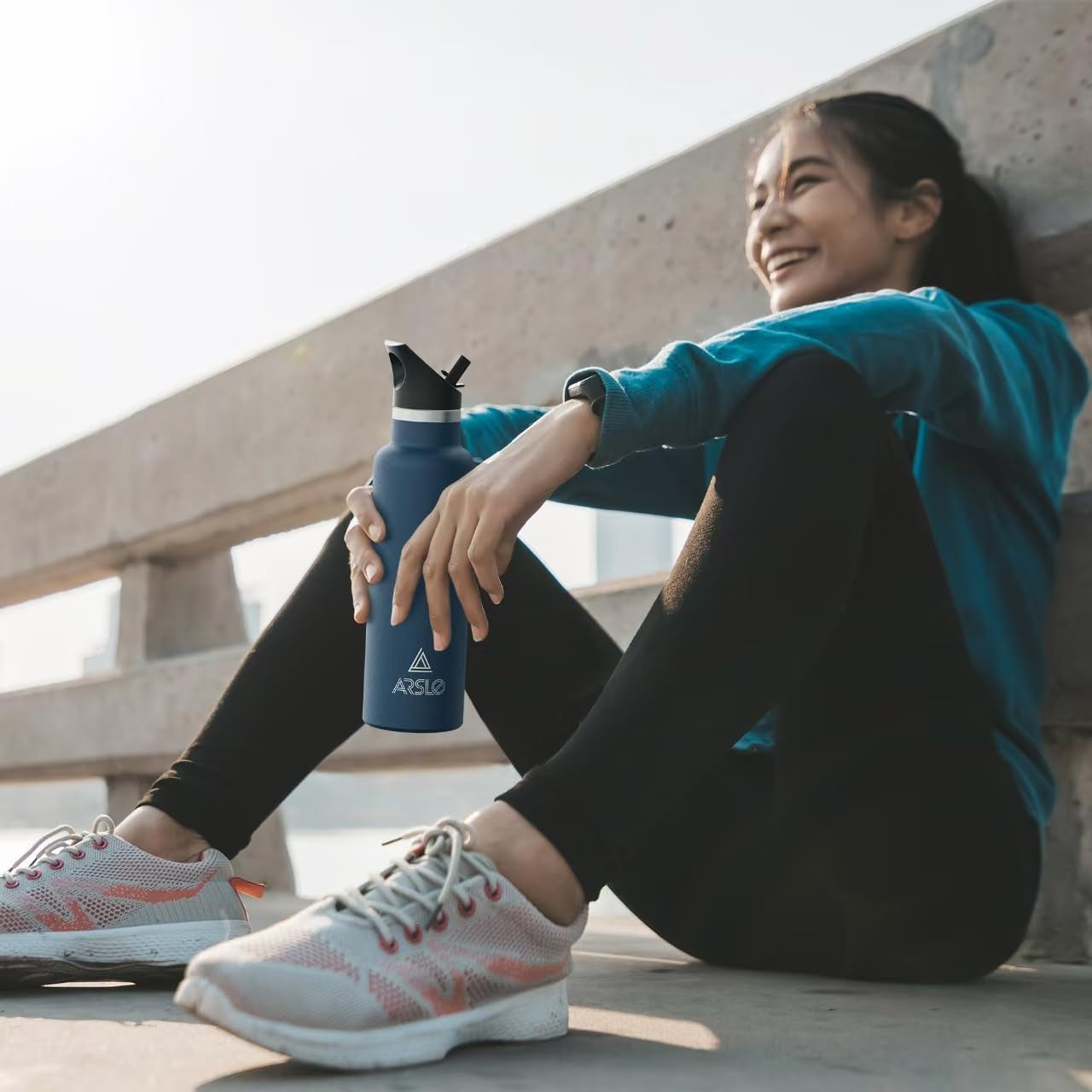 Stainless Steel Double Wall Water Bottles, Vacuum Insulated Bottle with Straw Lid, Insulated Water Bottle Keeps Water Cold for 24 Hours, Hot for 12 Hours, Hiking, Sports